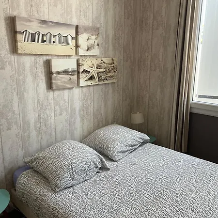 Apartman 100 M De La *